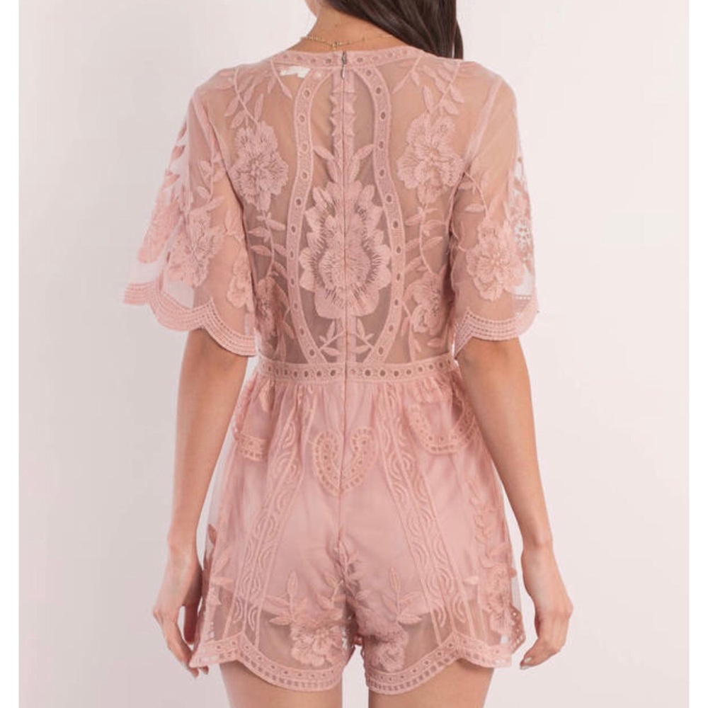 LAST ONE MEDIUM Honey Punch Blush Romper - Picture 4 of 6